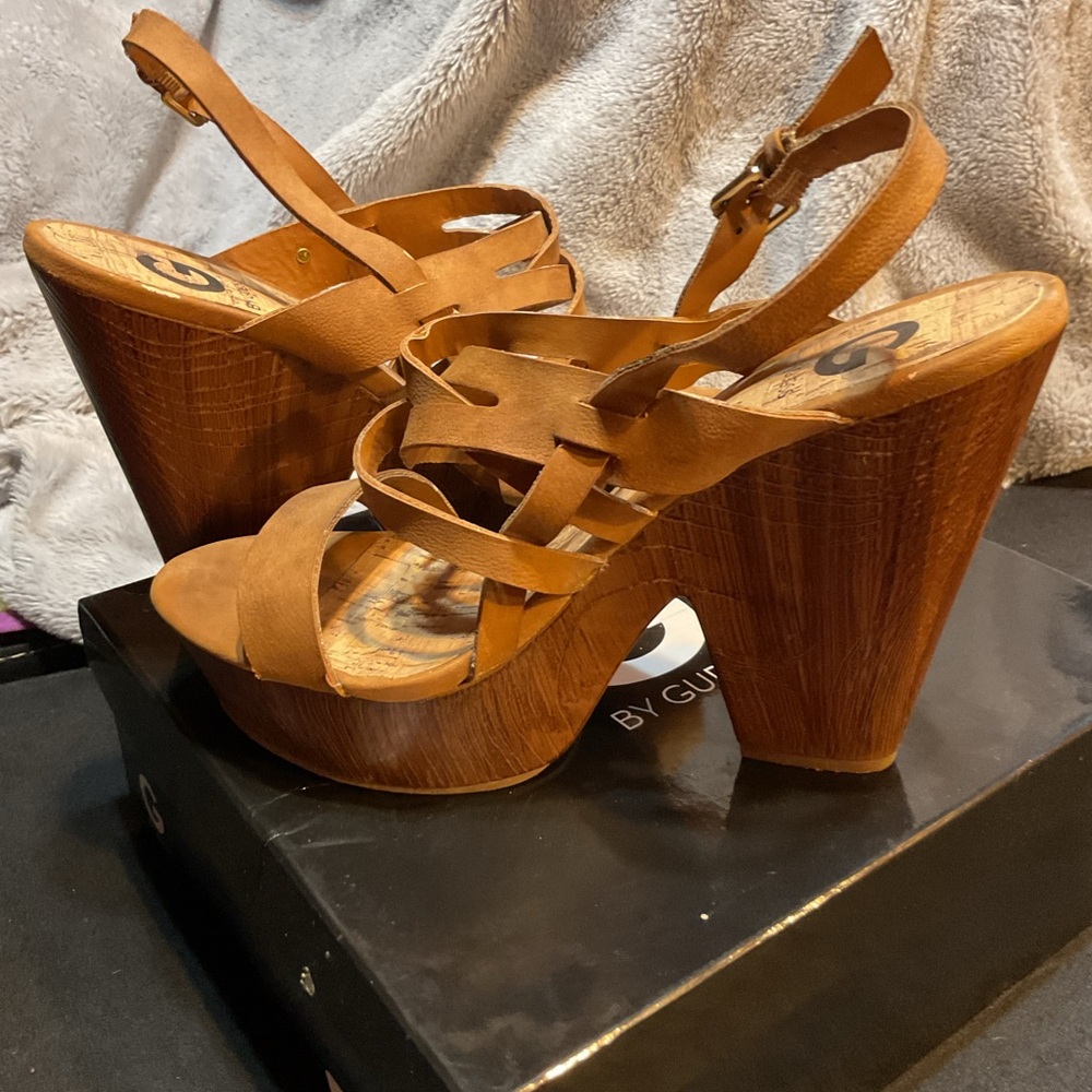 Guess Women's Tan Strappy Sandals